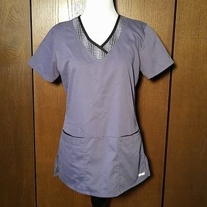 Grey's Anatomy Tops - GREY'S ANATOMY SCRUBS TOP SZ SMALL Grey's Anatomy Tops - GREY'S ANATOMY SCRUBS TOP SZ SMALL